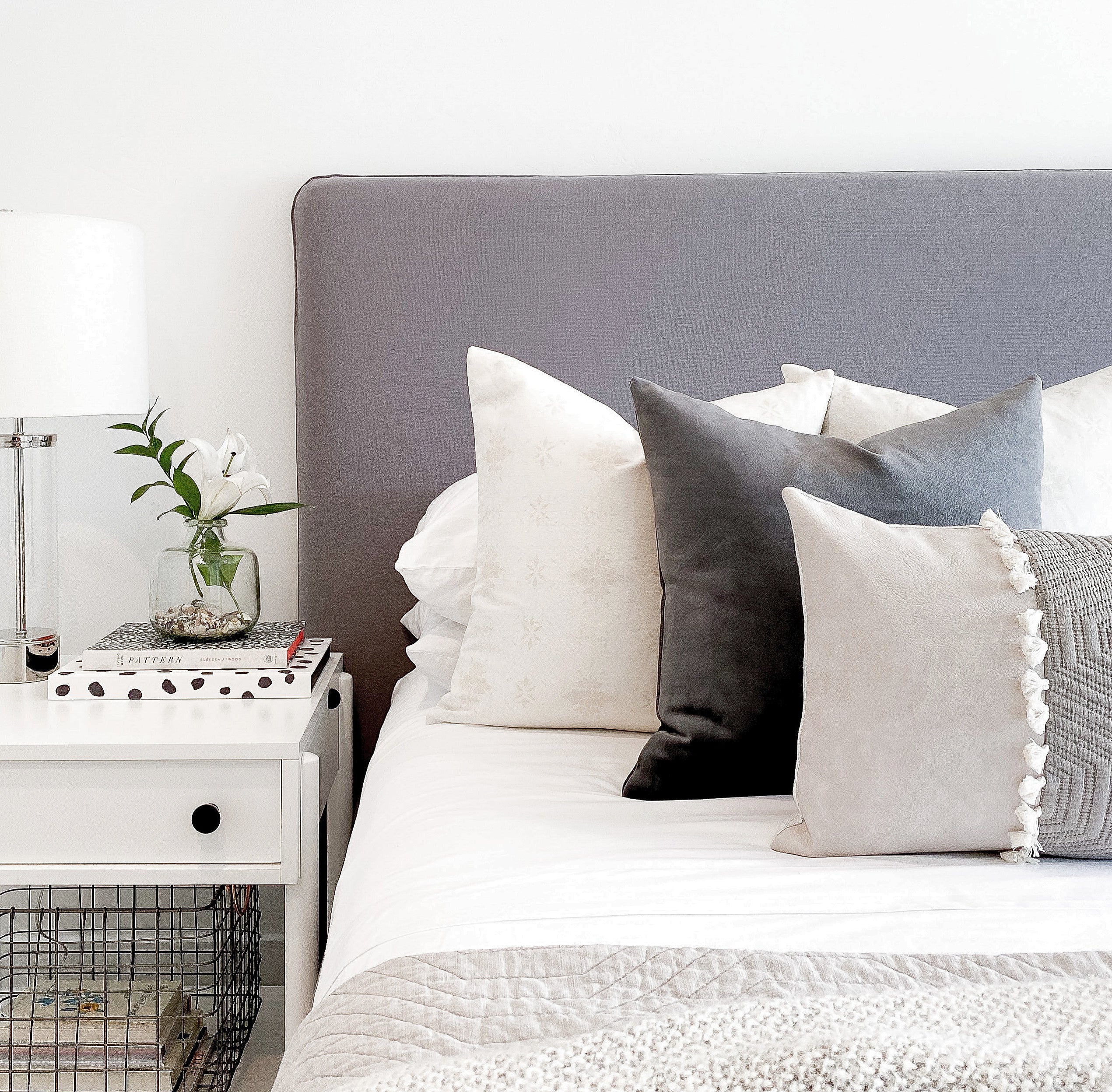 Lotus Pillow Cover in Dove