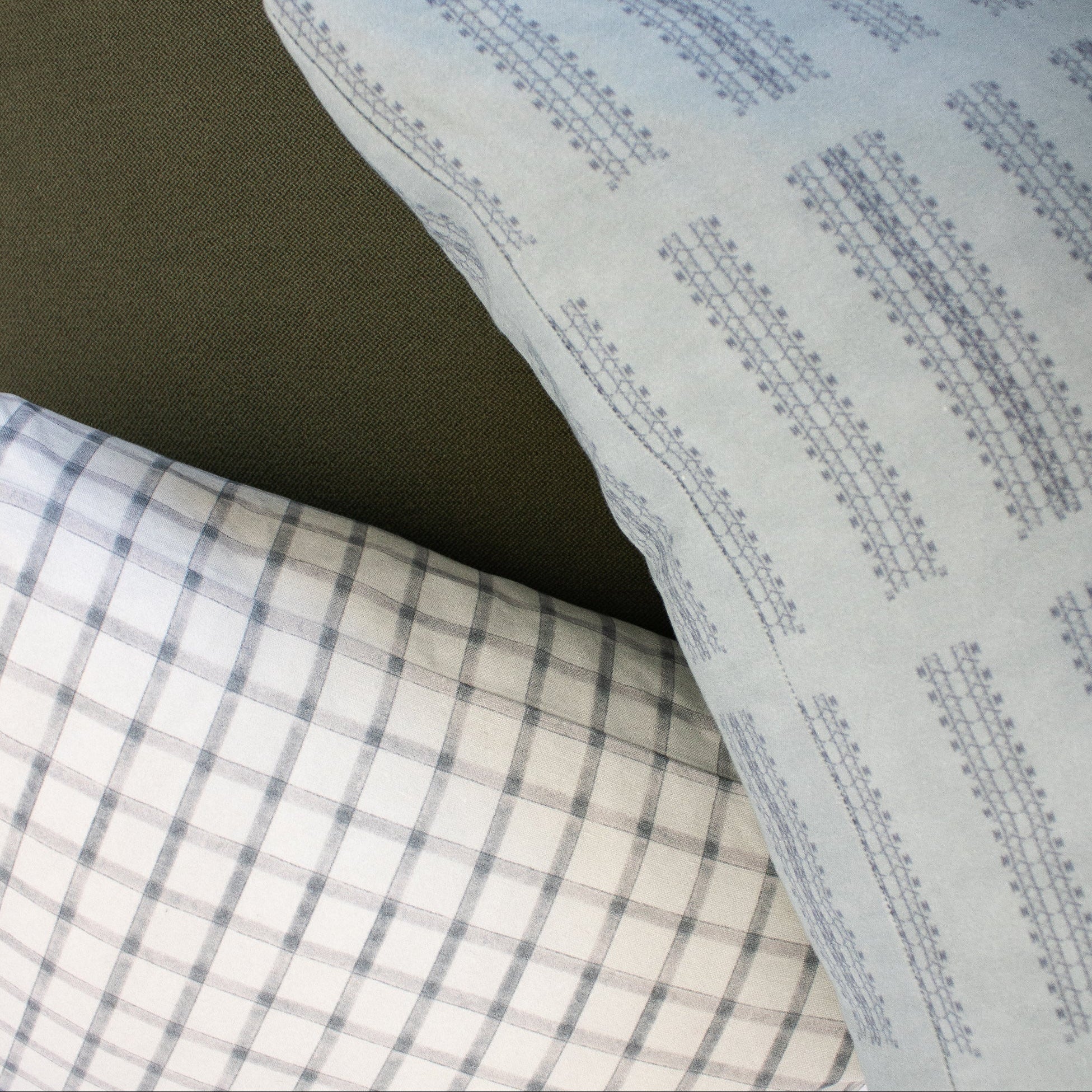Trellis Pillow Cover in Haze