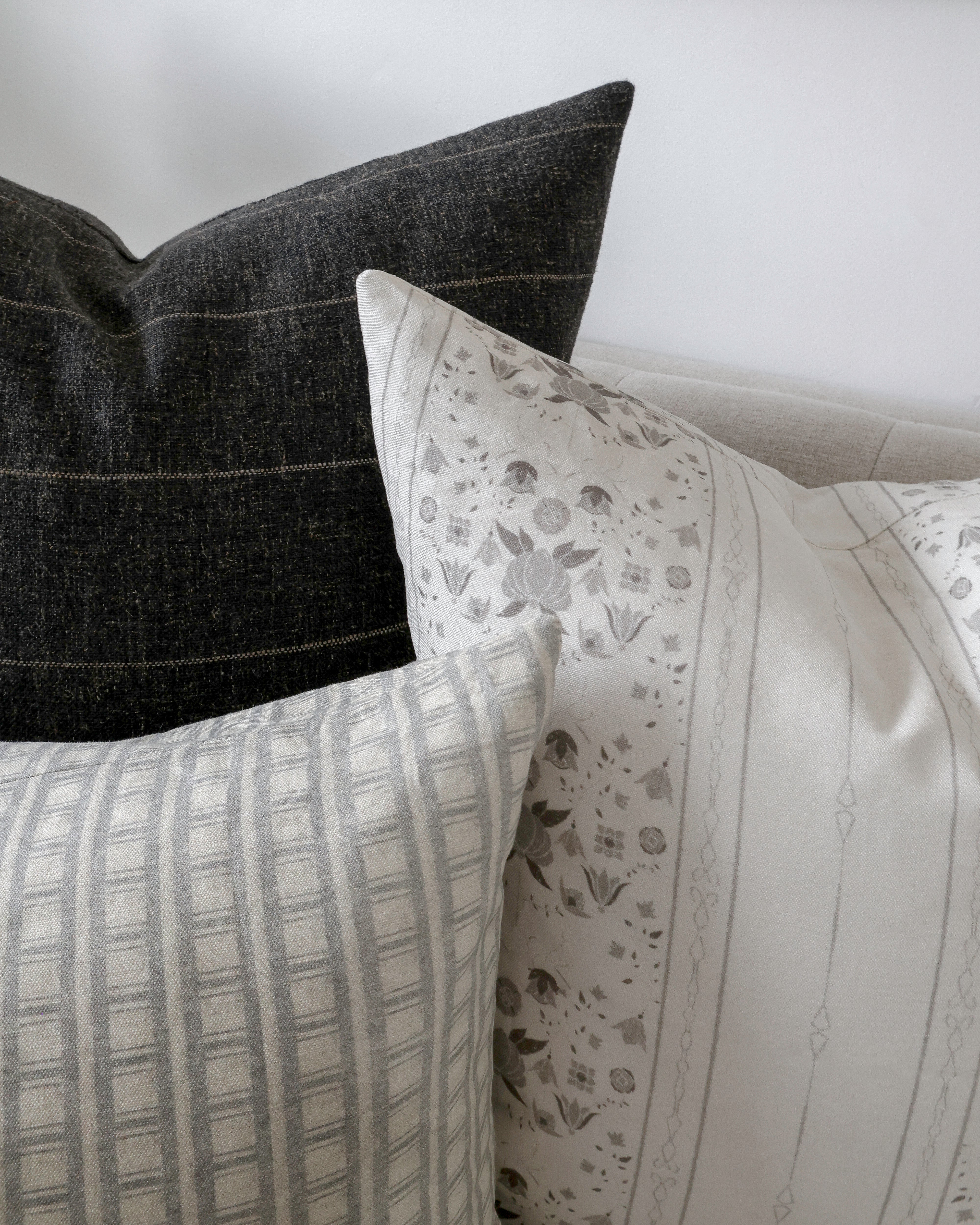 Classic & Composed - Three Pillow Combination