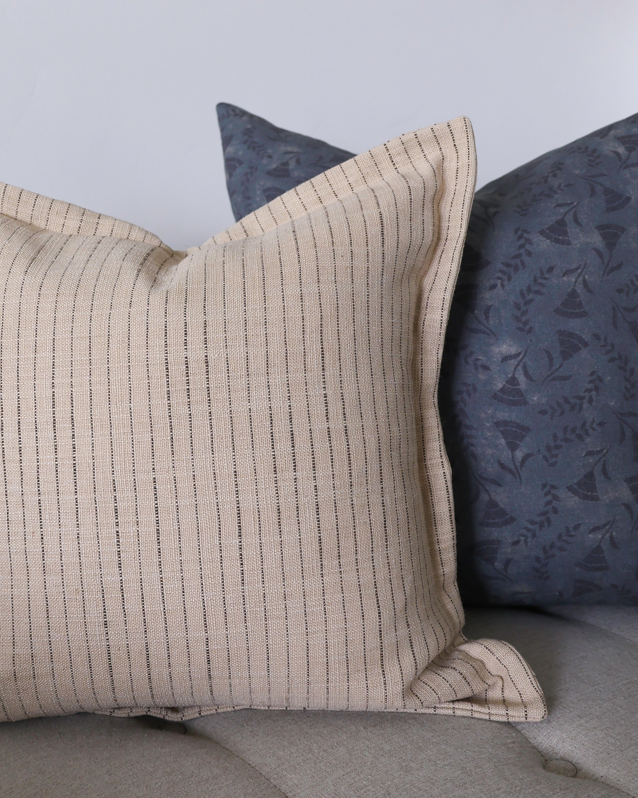 Flange Pillow Cover in Flax