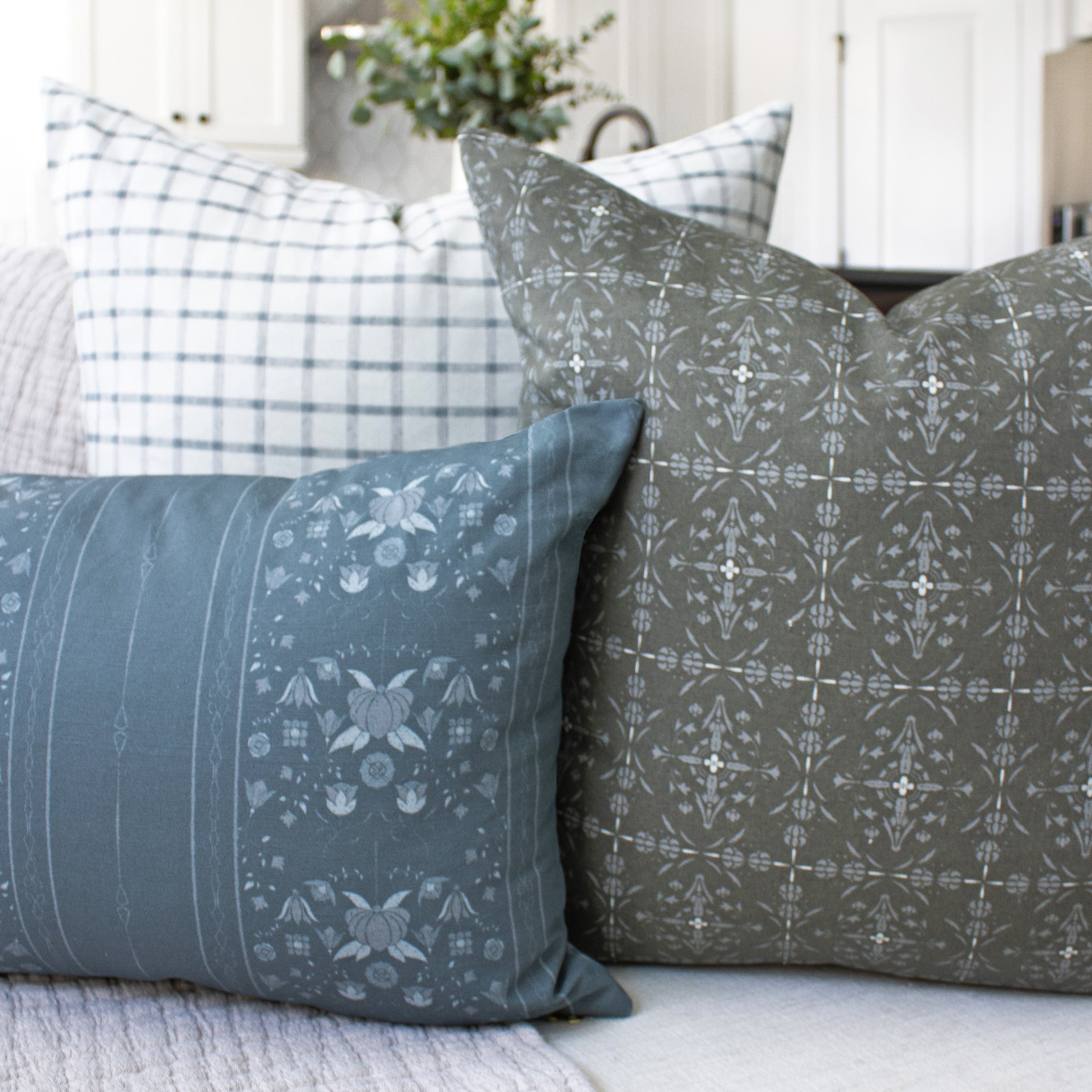Nouveau Pillow Cover in Aged Bronze