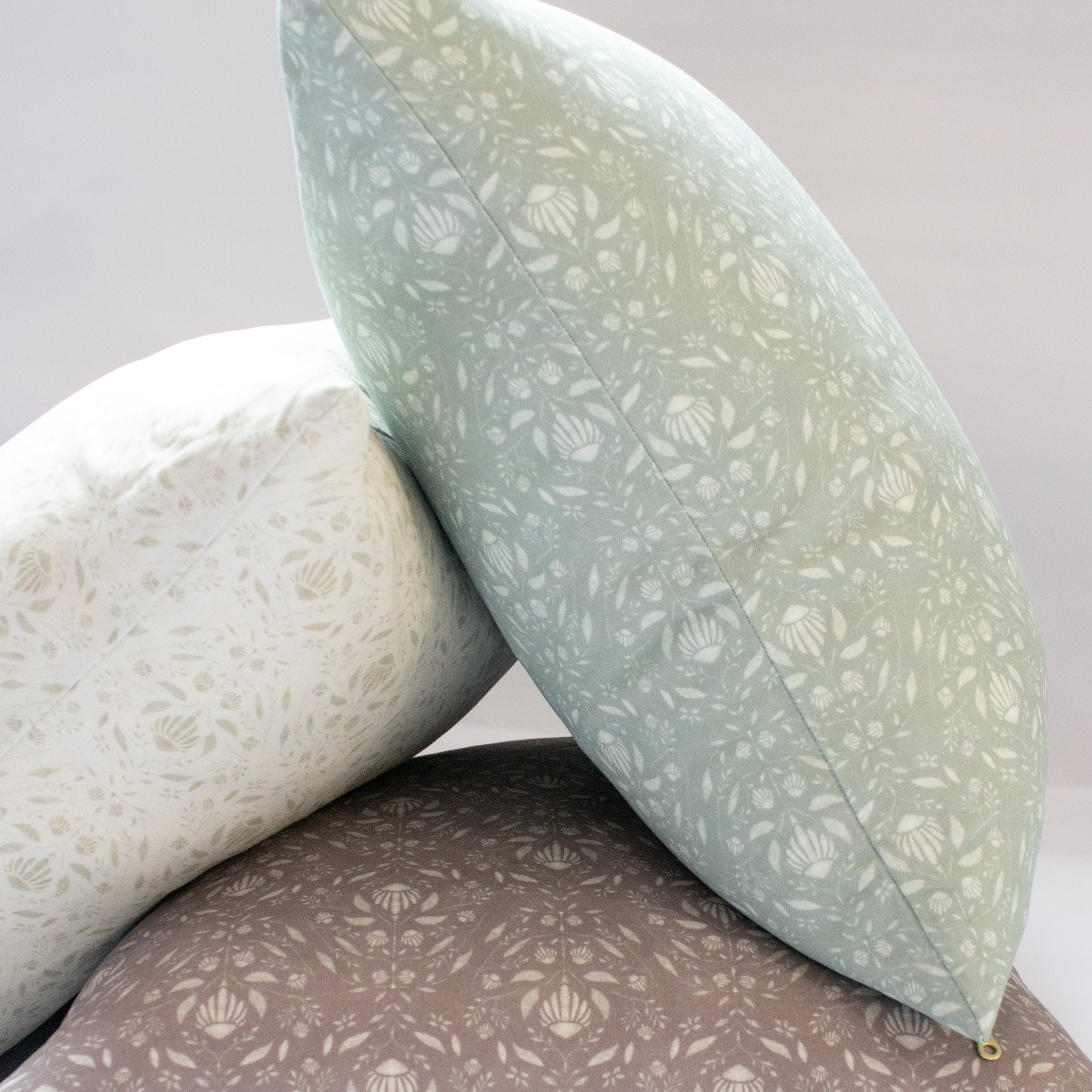 Meadow Pillow Cover in Mint