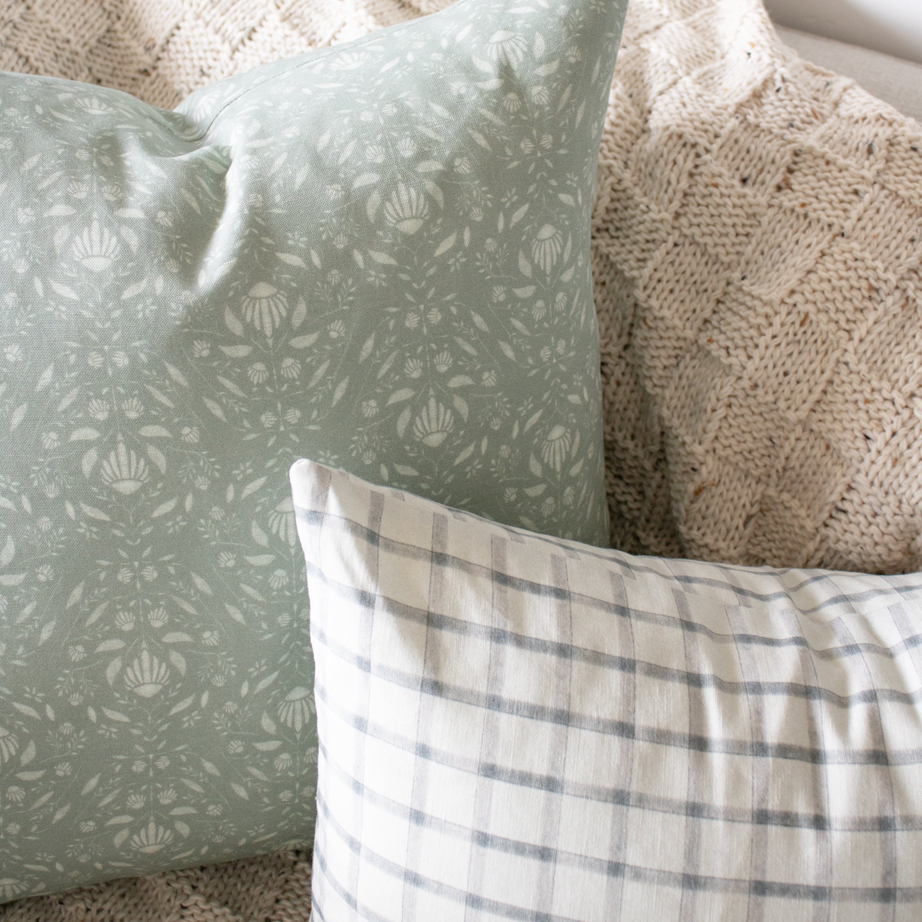 Meadow Pillow Cover in Mint
