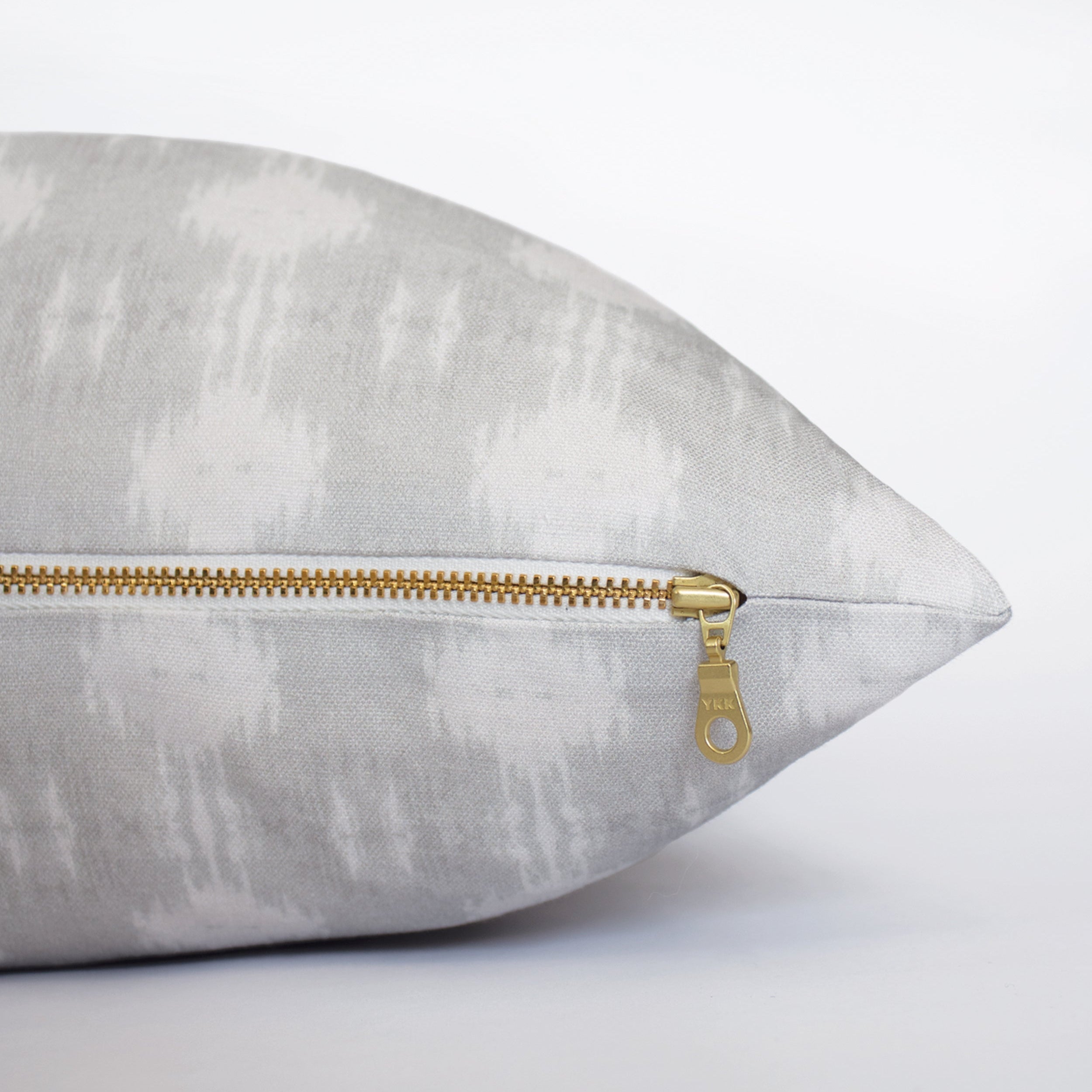 Toby Pillow Cover in Mist
